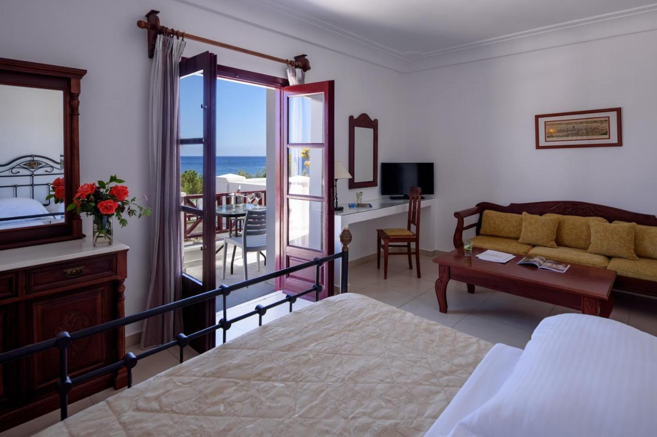 Veggera Rezort Perissa (Santorini)